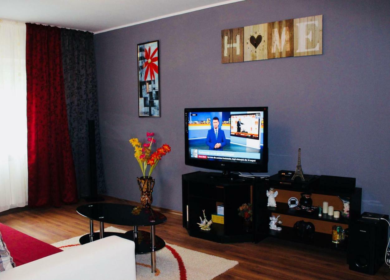 3-Room Delta Modern Residence Тульча Екстер'єр фото